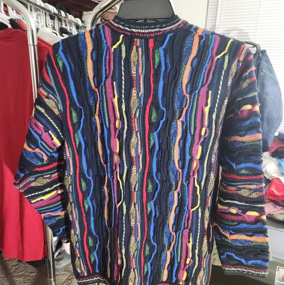 Aklanda's Billabong long button cardigan Purely Australian - Picture 8 of 10